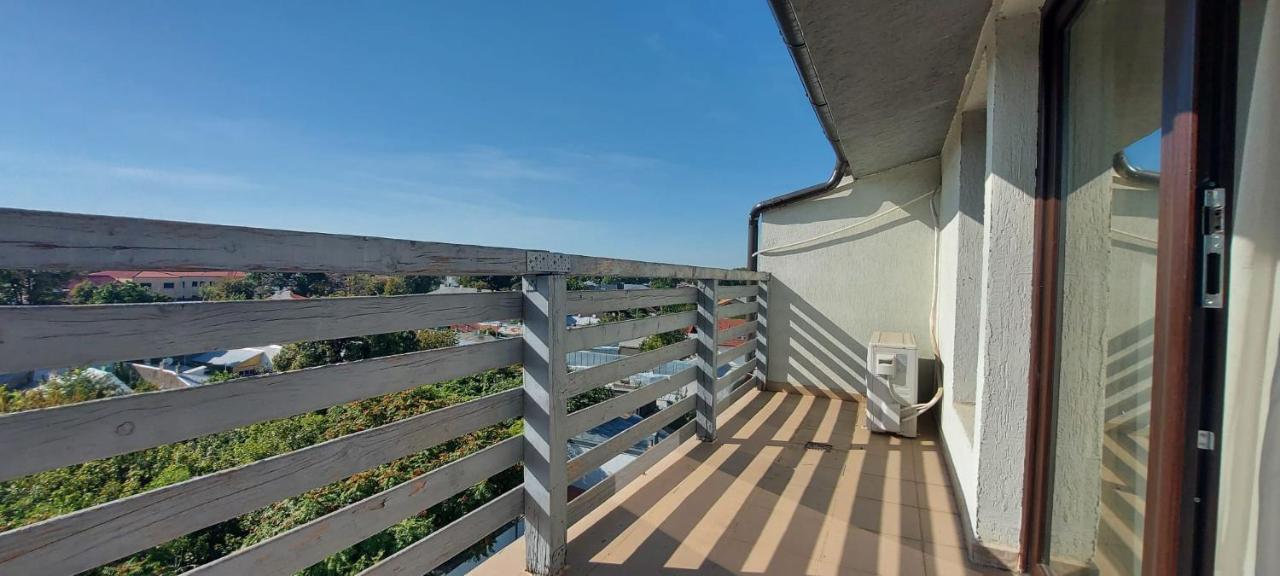Jolie Suites Brăila Exterior foto
