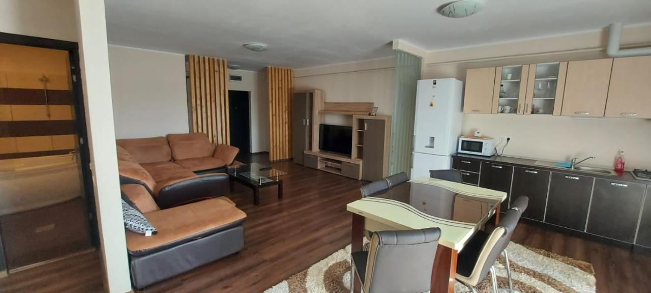 Jolie Suites Brăila Exterior foto